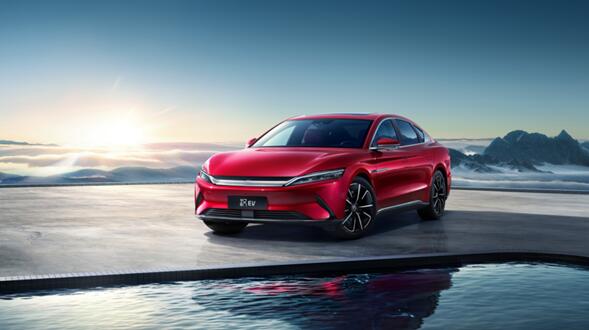 中國品牌高端C級轎車成了！比亞迪漢躋身25萬元級中高端轎車萬輛俱樂部