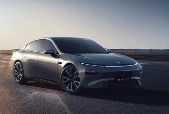 要降到20萬以內(nèi)？小鵬P7磷酸鐵鋰版3月3日發(fā)布