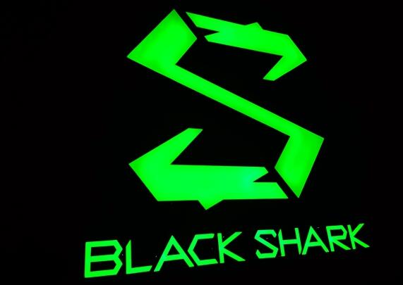 黑鯊被曝騰訊收購后 有消息確認：黑鯊5已備案、搭載驍龍8芯片