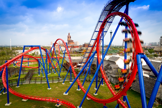 圖片包含 戶外, 草, 物體, 風(fēng)箏
描述已自動生成